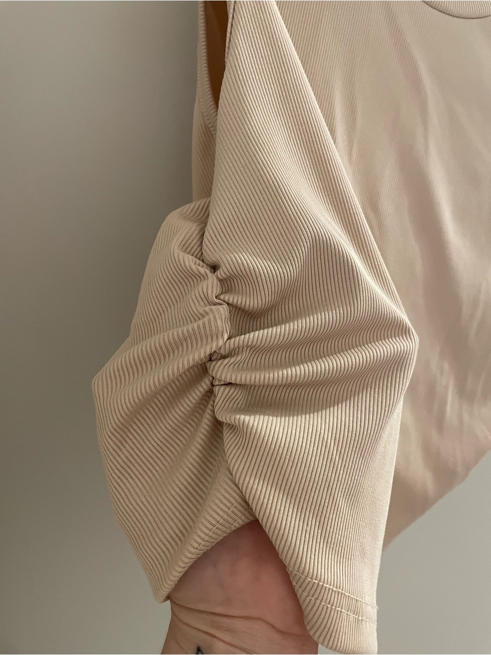 Sleeveless Ribbed Tank Top & Pant Set - Picture 2 of 5